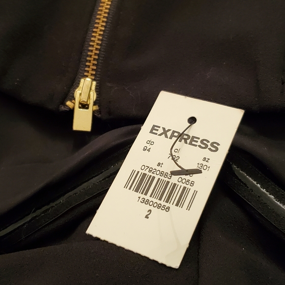 NWT Express Stretchy Strapless Sweetheart Neckline Black Jumpsuit Size 2 - Picture 3 of 5